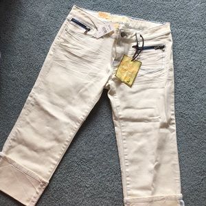 NWT Jessica Simpson size 7 jean capris